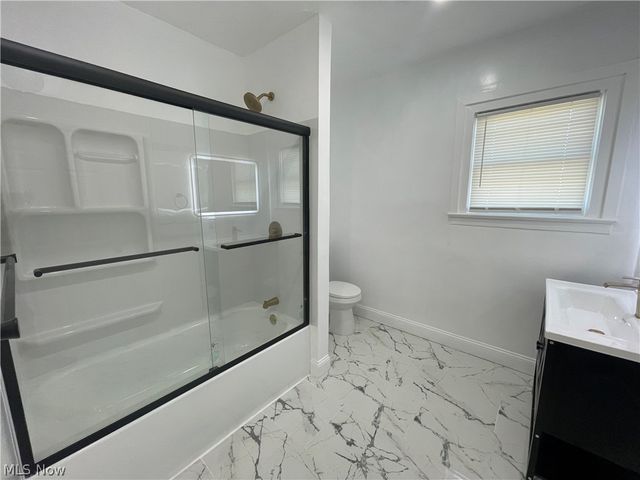 14101 Strathmore Avenue, East Cleveland, OH 44112