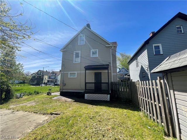 14101 Strathmore Avenue, East Cleveland, OH 44112