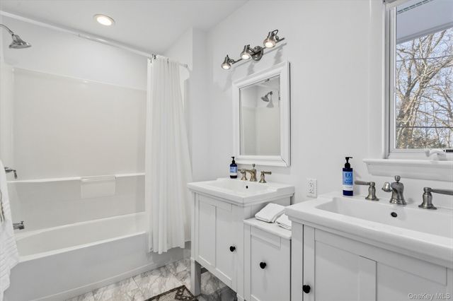 12 Skytop Drive, Katonah, NY 10536