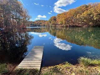 12 Skytop Drive, Katonah, NY 10536
