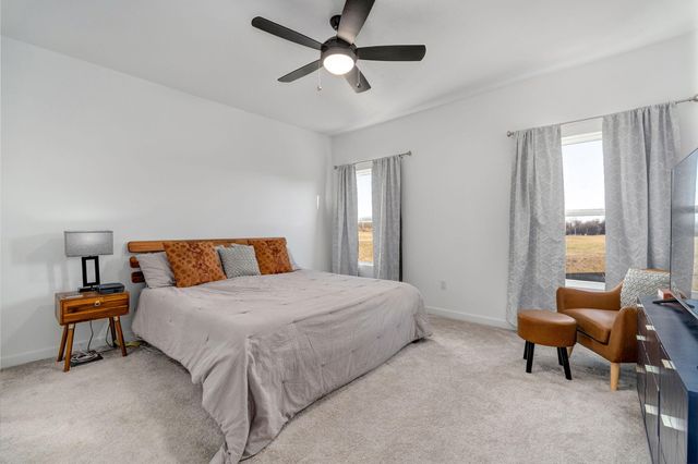 3974 E Wilson's Valley Boulevard, Brookline, MO 65619