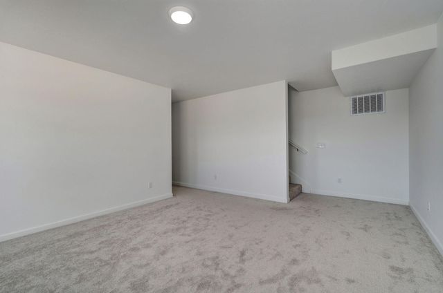 3974 E Wilson's Valley Boulevard, Brookline, MO 65619