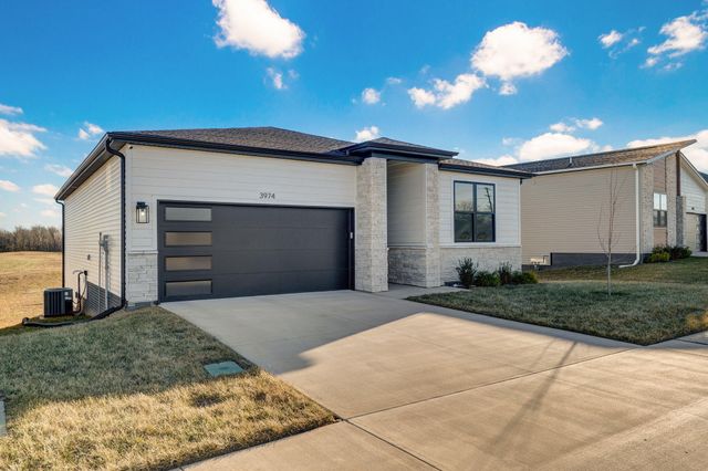 3974 E Wilson's Valley Boulevard, Brookline, MO 65619