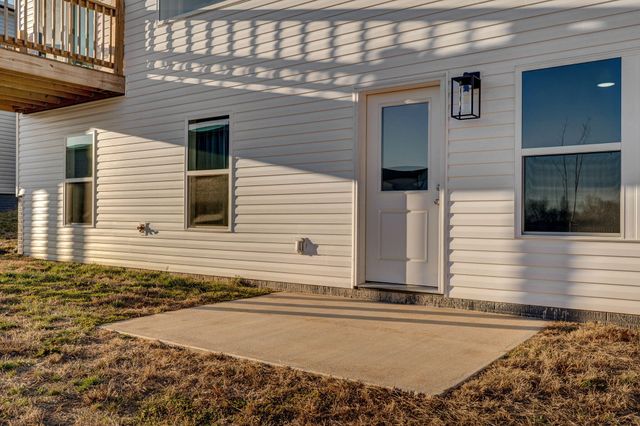 3974 E Wilson's Valley Boulevard, Brookline, MO 65619