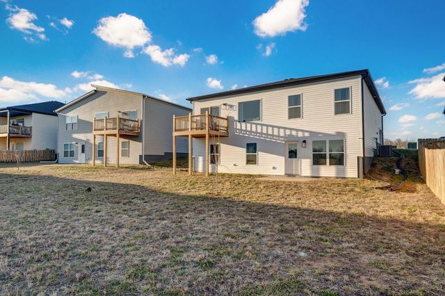 3974 E Wilson's Valley Boulevard, Brookline, MO 65619