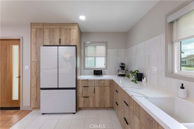 1937 Pattiz, Long Beach, CA 90815