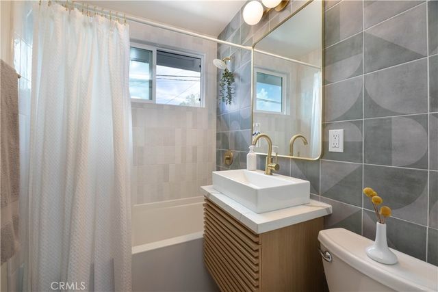 1937 Pattiz, Long Beach, CA 90815