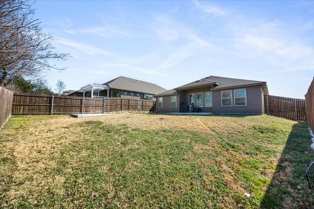 1836 Agarito Drive, Weatherford, TX 76086
