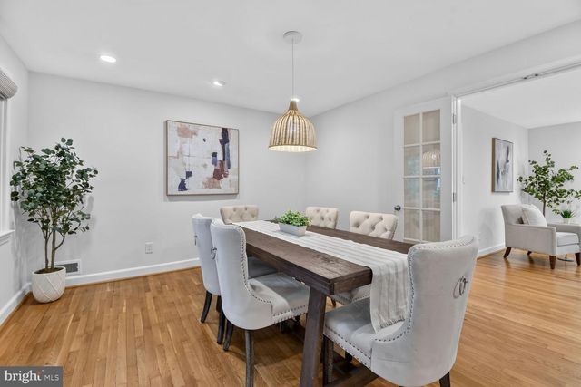 9305 LINDEN AVE, Bethesda, MD 20814