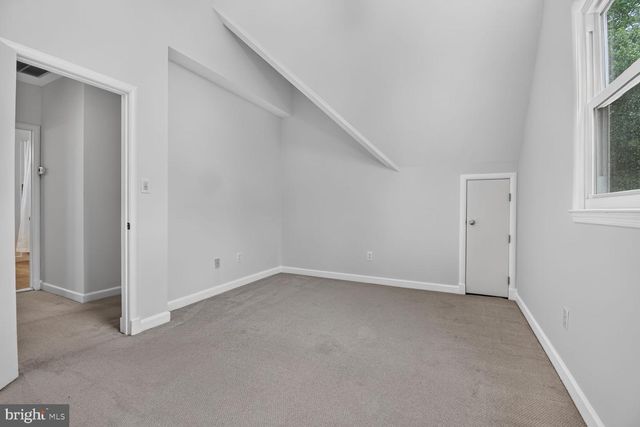 9305 LINDEN AVE, Bethesda, MD 20814