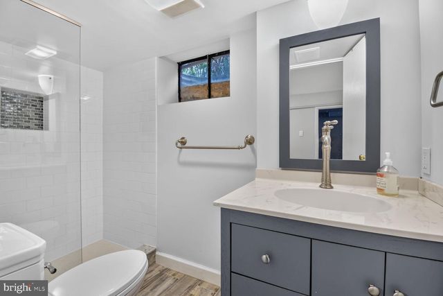 9305 LINDEN AVE, Bethesda, MD 20814