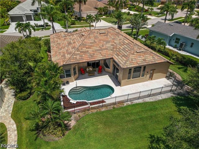 5514 Merlyn LN, Cape Coral, FL 33914