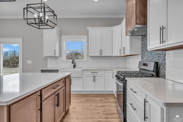 4856 High Prairie Drive, Manhattan, KS 66502