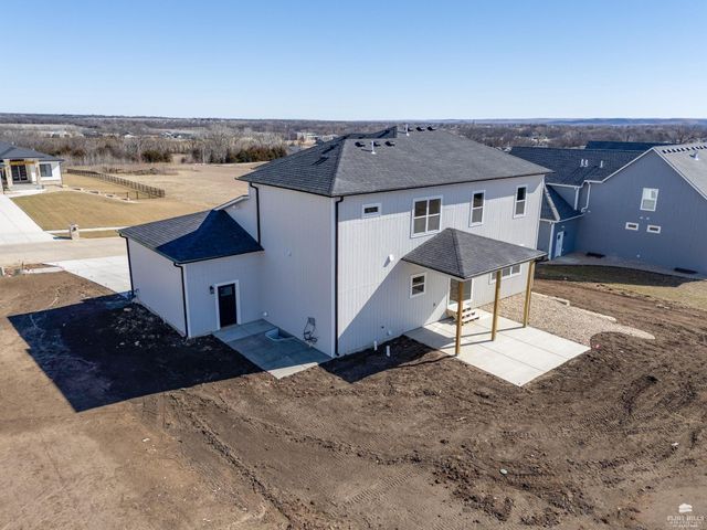 4856 High Prairie Drive, Manhattan, KS 66502