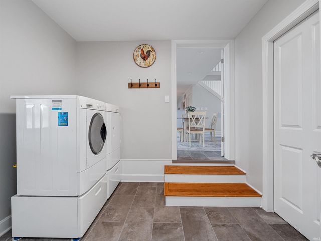 0575 E 635 S, Wolcottville, IN 46795