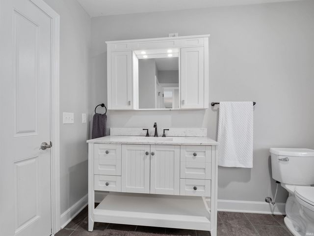 0575 E 635 S, Wolcottville, IN 46795