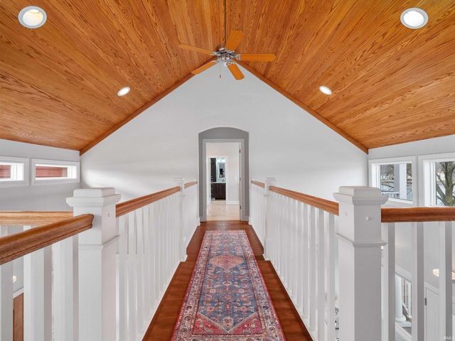 0575 E 635 S, Wolcottville, IN 46795