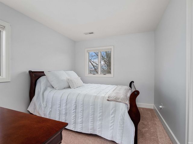 0575 E 635 S, Wolcottville, IN 46795