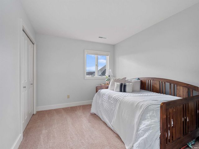 0575 E 635 S, Wolcottville, IN 46795