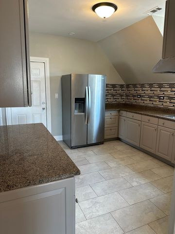 4621 S Archer Avenue 3, Chicago, IL 60632