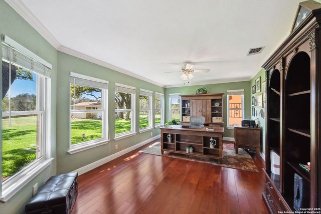 8110 park lane, Garden Ridge, TX 78266