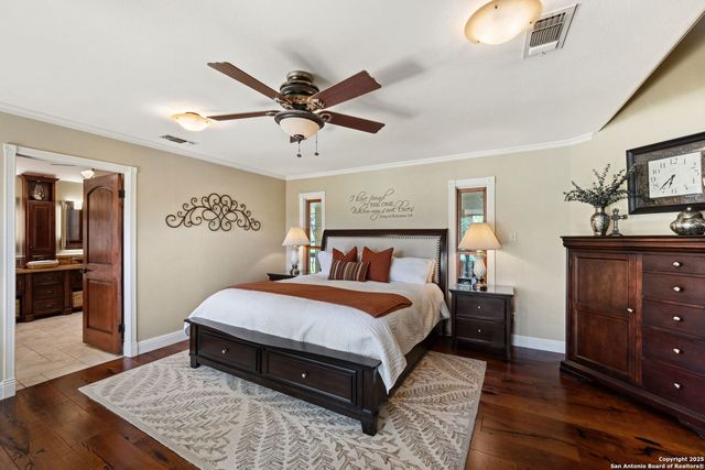 8110 park lane, Garden Ridge, TX 78266