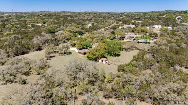 8110 park lane, Garden Ridge, TX 78266