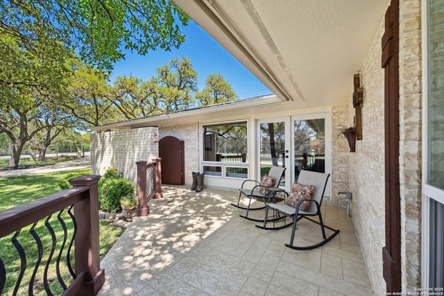 8110 park lane, Garden Ridge, TX 78266