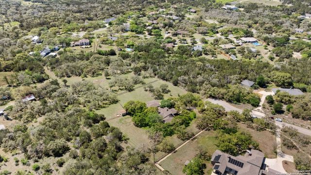 8110 park lane, Garden Ridge, TX 78266