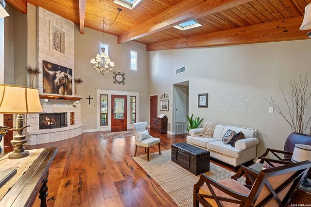 8110 park lane, Garden Ridge, TX 78266