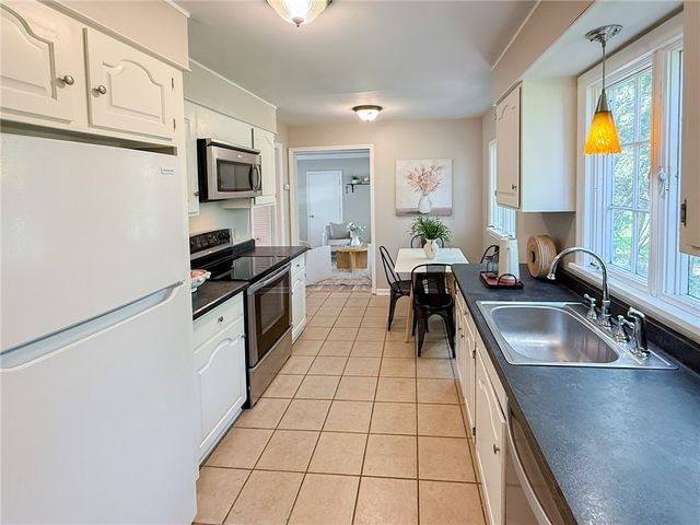 480 Newton Drive, Brighton, NY 14618