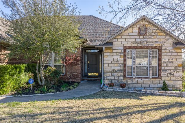 2326 Durango Drive, Van Buren, AR 72956