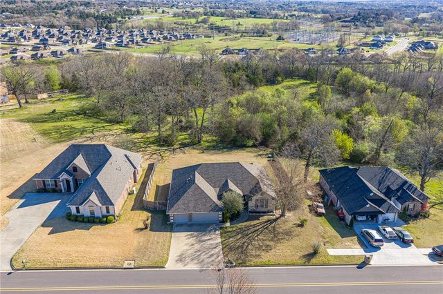 2326 Durango Drive, Van Buren, AR 72956