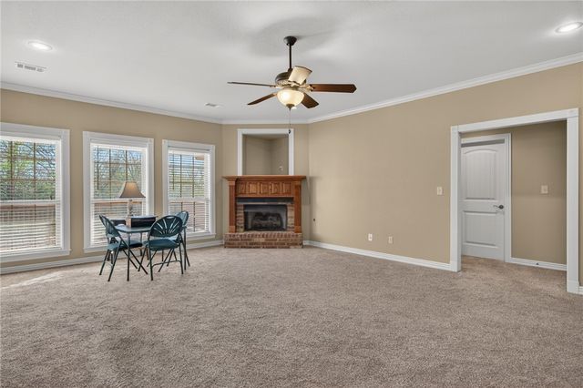 2326 Durango Drive, Van Buren, AR 72956