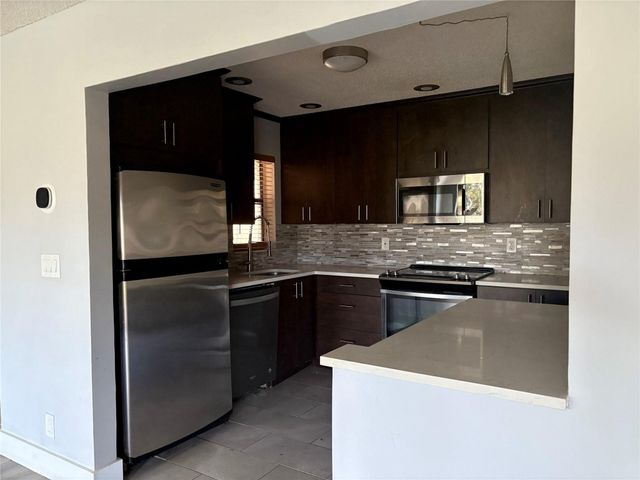 3254 NW 47th Avenue 32101, Coconut Creek, FL 33063