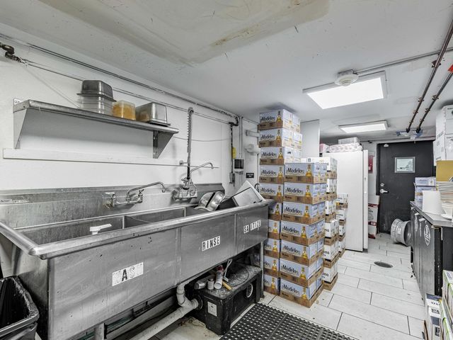 2346 W Walter Zimny Drive, Posen, IL 60469