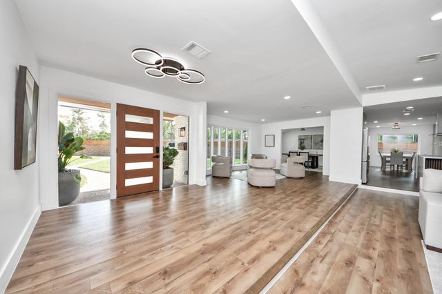 12334 Beauregard Drive, Houston, TX 77024