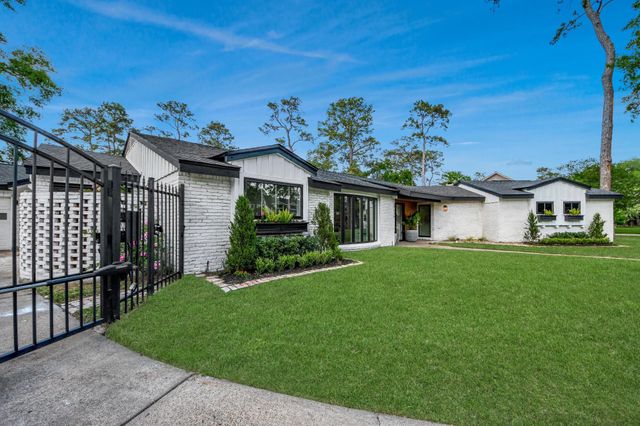 12334 Beauregard Drive, Houston, TX 77024