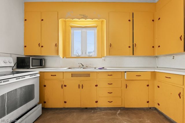 134 11th Street, Alliance, OH 44601