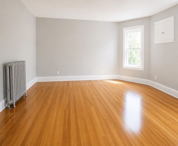 102 Saxton Street 3, Boston, MA 02125