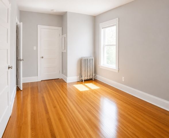 102 Saxton Street 3, Boston, MA 02125