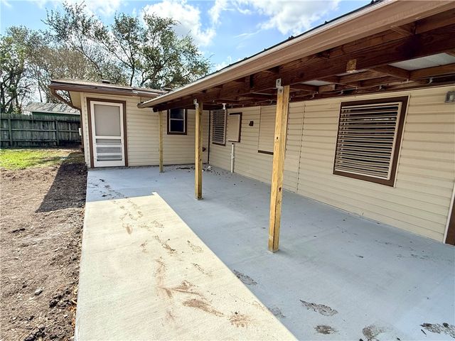 5320 Hitching Post, Corpus Christi, TX 78415