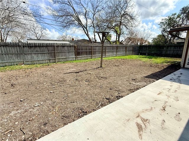 5320 Hitching Post, Corpus Christi, TX 78415