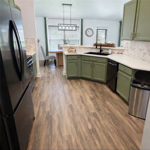 733 Hall Avenue, Sebastian, FL 32958