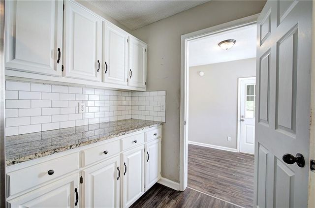 15 Popular Drive SE, Cartersville, GA 30121