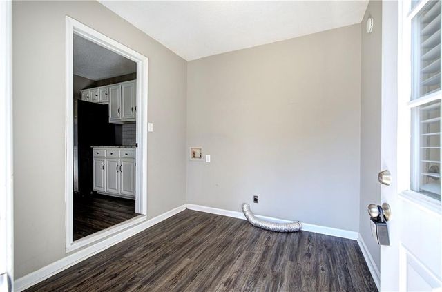15 Popular Drive SE, Cartersville, GA 30121