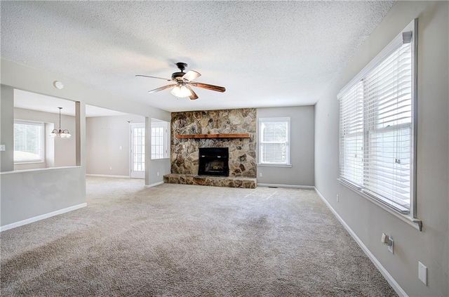 15 Popular Drive SE, Cartersville, GA 30121