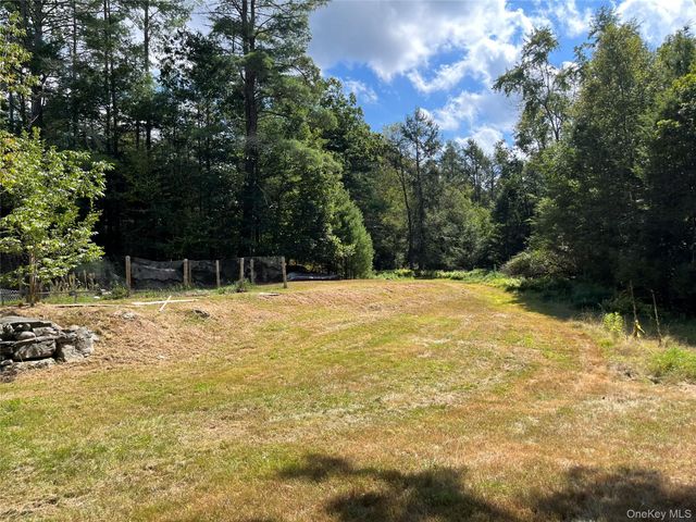 126 Yulan-Barryville Road, Barryville, NY 12719