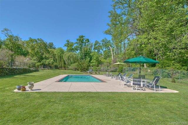 18 Puritan Road, Rye, NY 10580