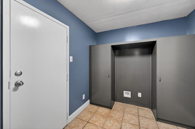 604 Holly Lane, Duncanville, TX 75116